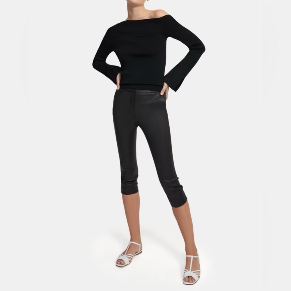 Theory Easy Capri Black Leather Size 8
